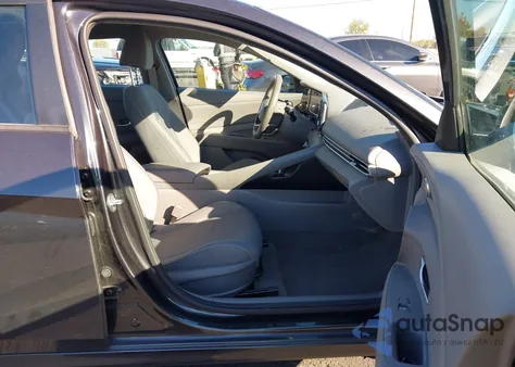 2022 Hyundai Elantra Sel from USA, damaged, VIN 5NPLS4AG6NH056187